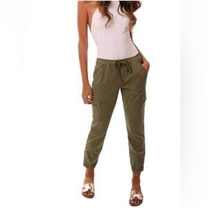 Sanctuary Standard Surplus Green Drawstring Waist Cargo Cropped Jogger -
